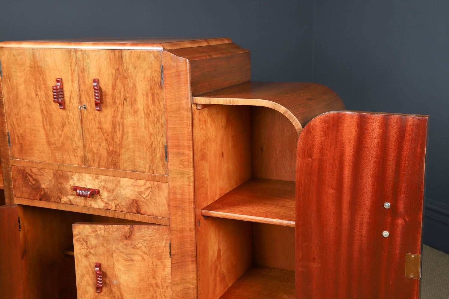 photo buy English Art Deco Epstein Electric Figured Walnut Cocktail & Drinks Cabinet (Circa 1930)