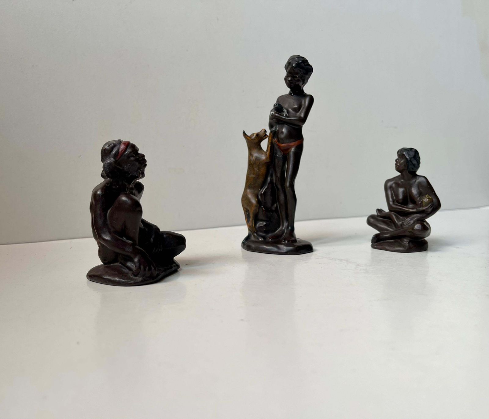 Darbyshire Pottery Family Of Aboriginal Indigenous Figurines, 1950s, Set Of 3 photo furniture