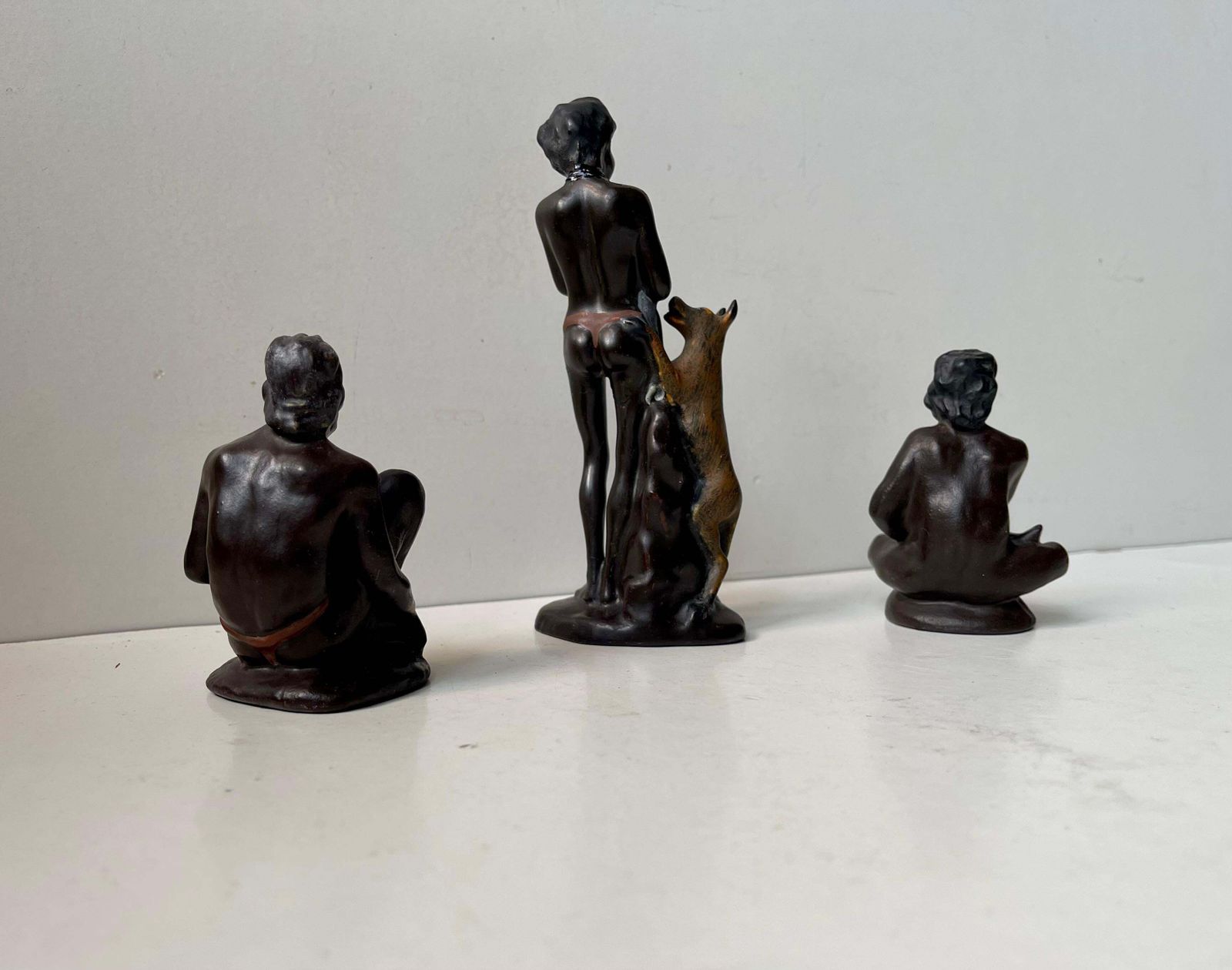Darbyshire Pottery Family Of Aboriginal Indigenous Figurines, 1950s, Set Of 3 photo 2039.0