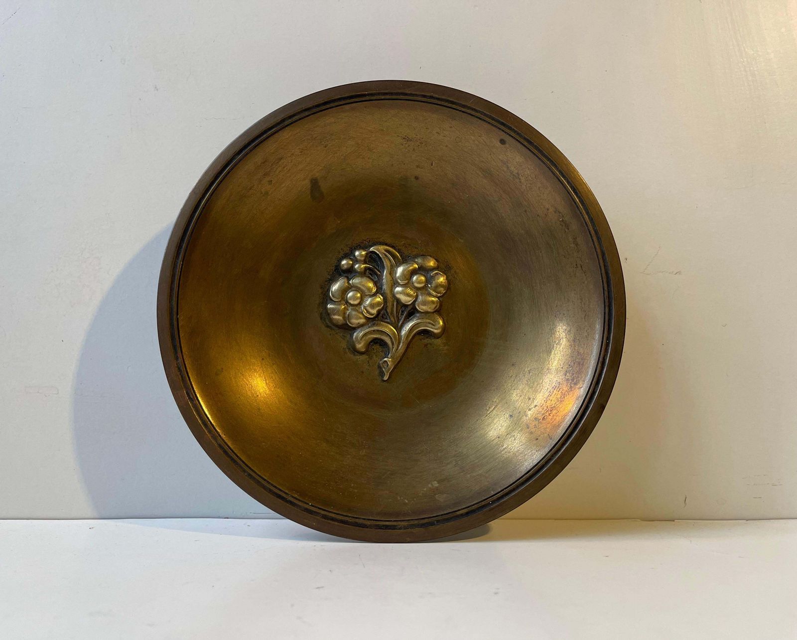 Art Deco Bronze With Flowers By Njal Denmark, 1930s photo vinterior
