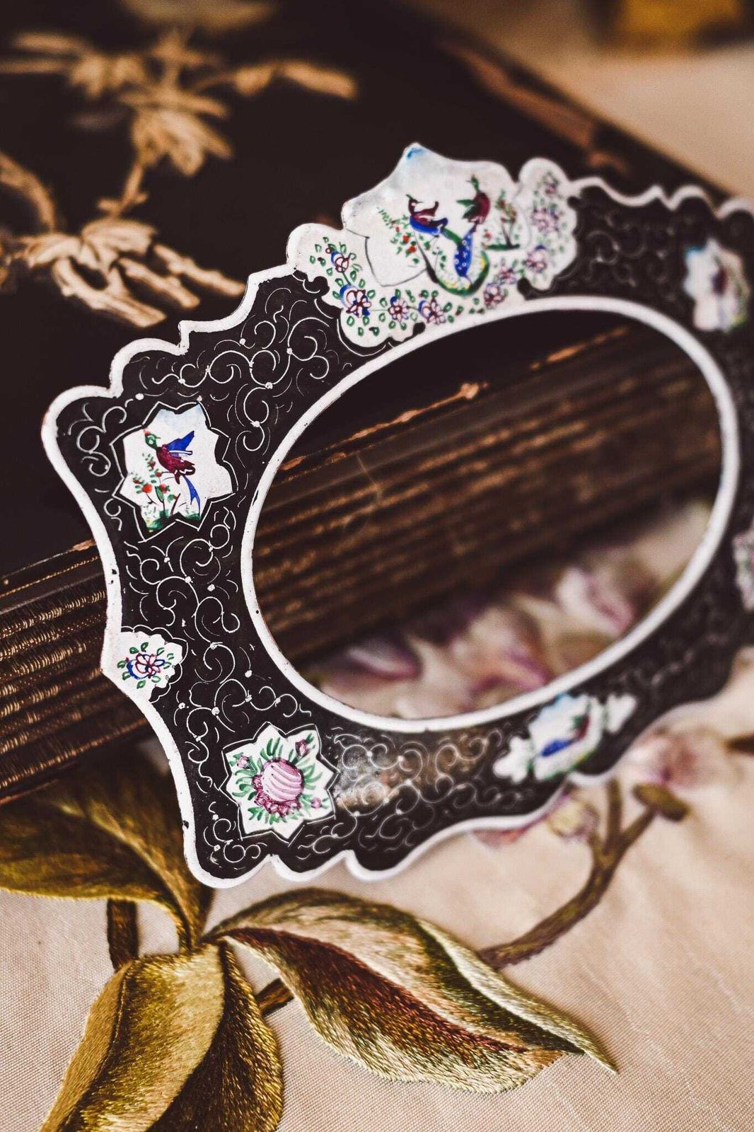 Victorian Enamel Photo Frame Peacock Floral Design | Antique Hand Painted Picture Frame | Black White Enamelware | Collectible 15x12cm photo furniture