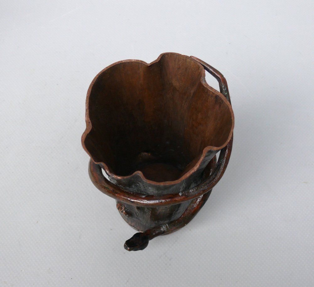 1163.0 Small Art Nouveau Schlange Auf Baumstumpf In Copper, 1890s photo