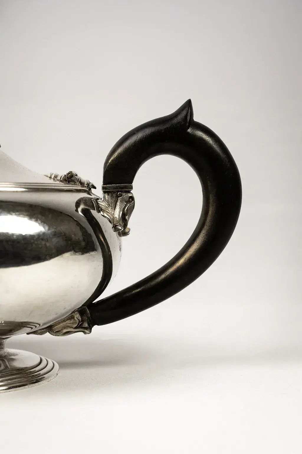 Christofle Teapot In Silver Plated Metal And Blackened Wood – Triple Filet Model, Late 19th Century photo 350.0