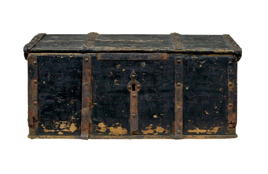 Scandinavian Mid 19th Century Painted Pine Chest photo vintage