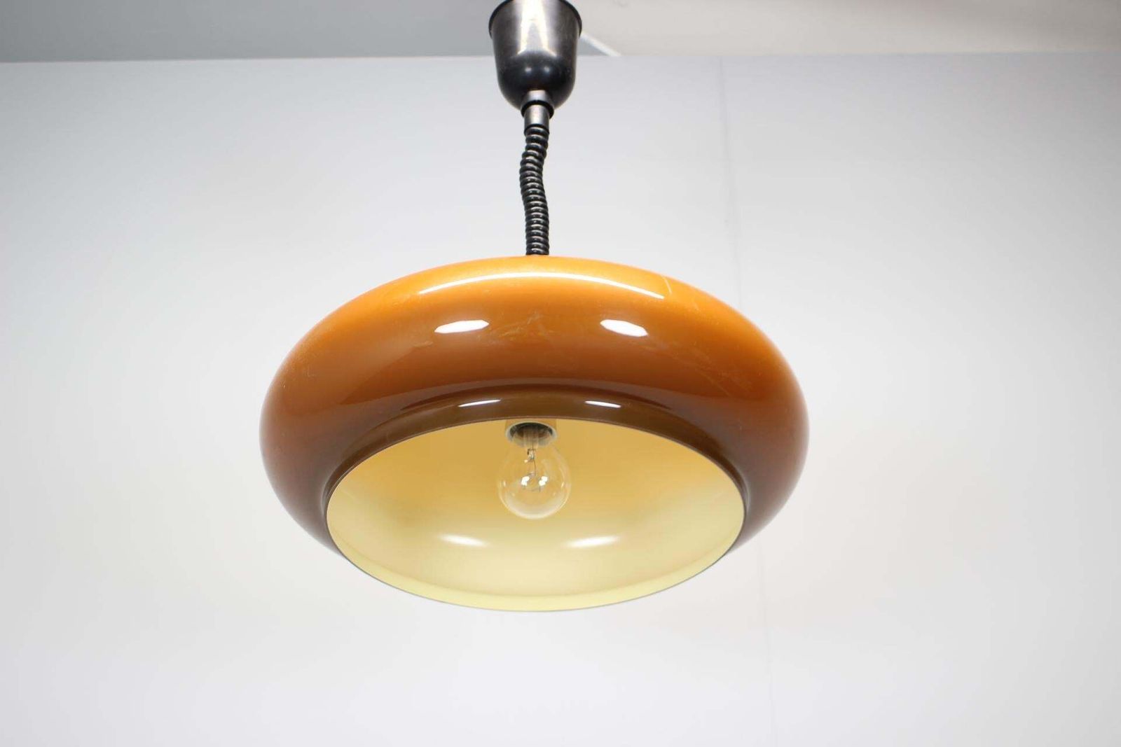 Mid Century Verstelbare Glazen Hanglamp, Europa, Jaren 1970 photo furniture