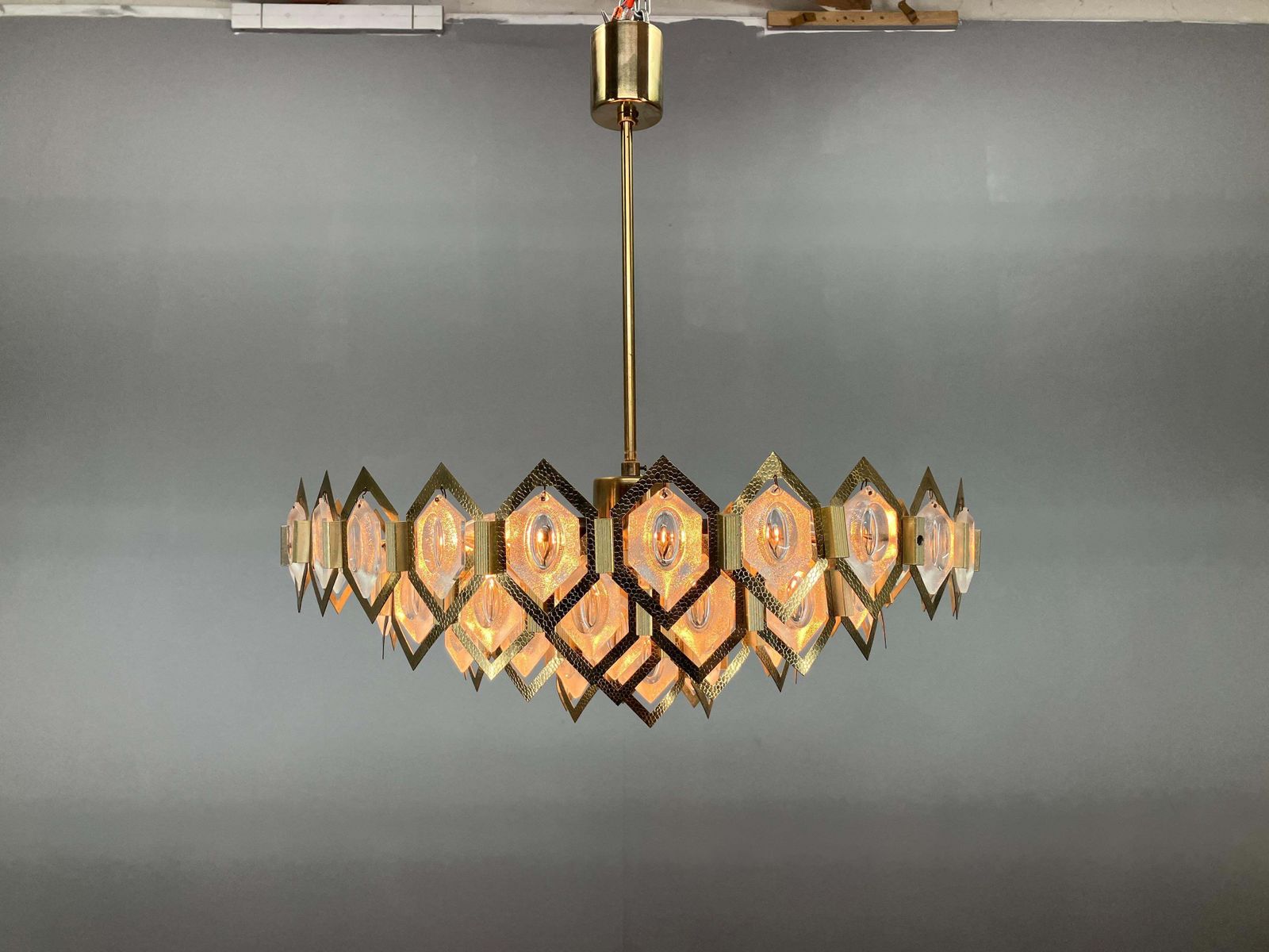 photo vintage 1960s Faceted Glass Chandelier By Jaroslav Bejvl For Kamenicky Senov