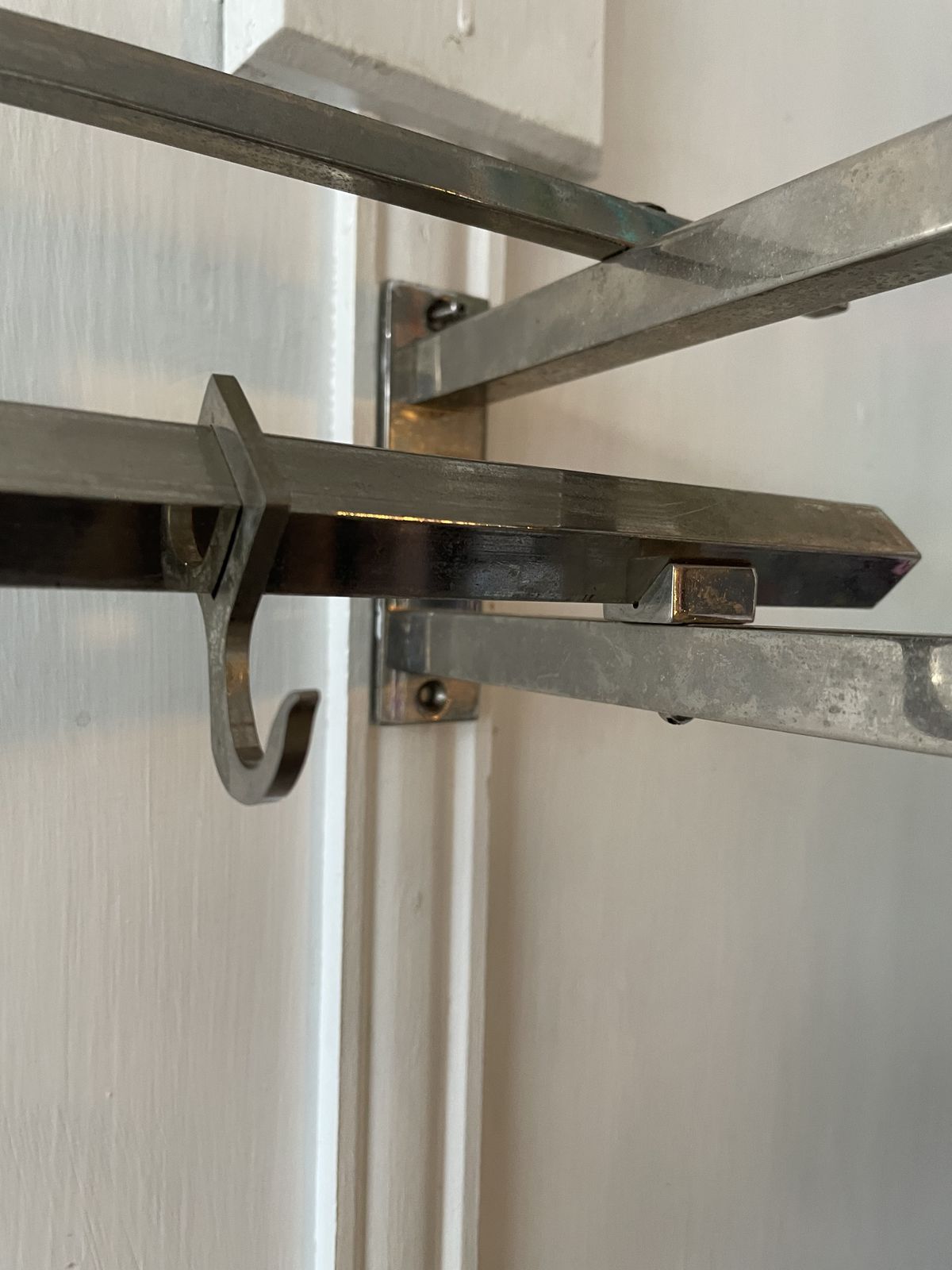 photo vinterior Antique Art Deco Nickel Hat Coat Shelf C1920
