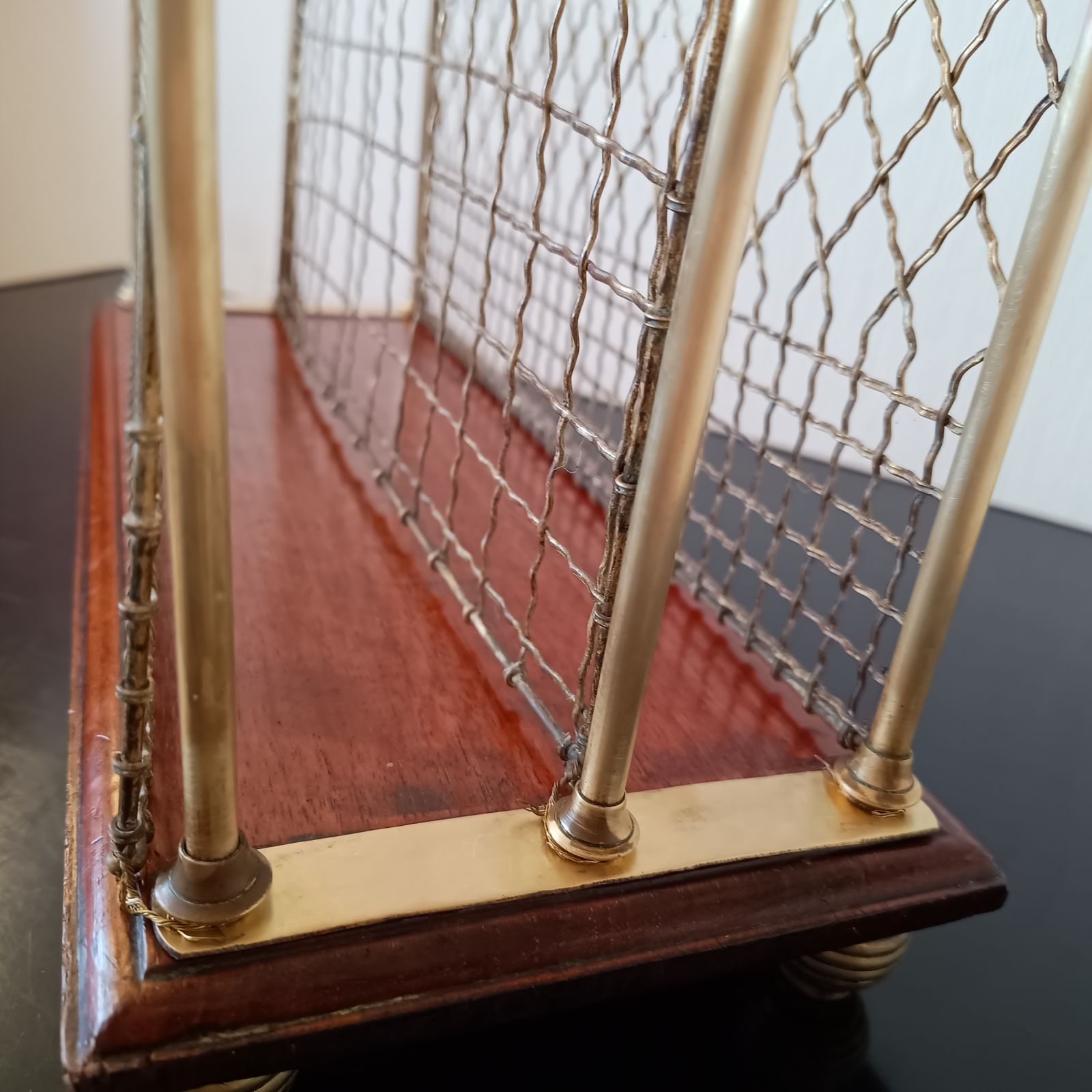 photo vintage Arts And Craft S Hall Brass And Mahogany Paper Stand Or Magazine Rack 1890 1910
