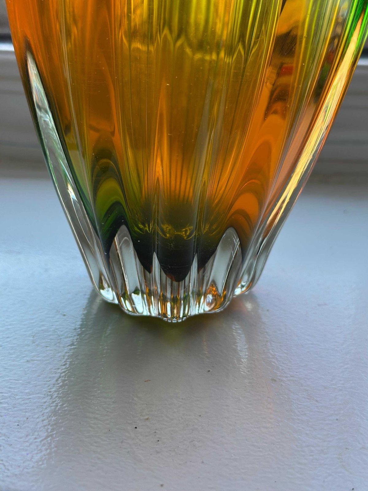 Original Narumi Sanyu Fantasy Ribbed Swirl Vase, C. Late 1960s–70s. photo Home Decor