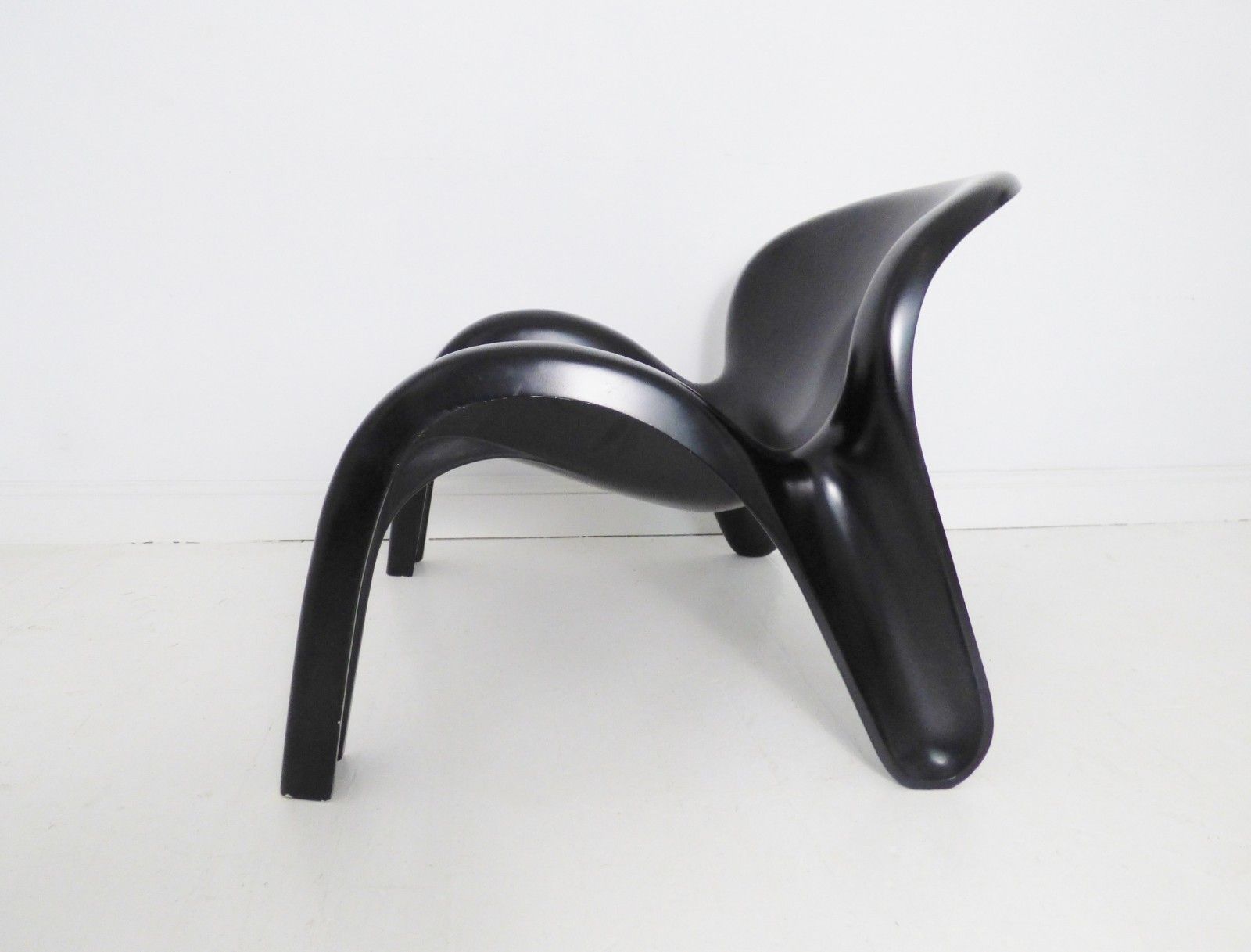 Stunning Vintage Peter Ghyczy Gn2 Black Space Age Lounge Chair 1970 photo vinterior