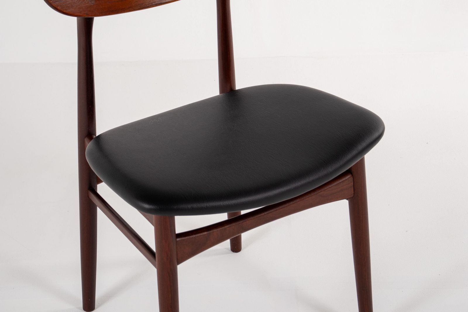 Set Of 4 Vintage Danish Teak Dining Chairs, Mid Century Modern Design, 1960s photo vintage