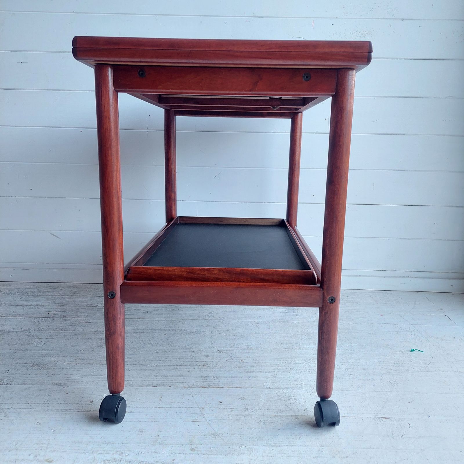 photo buy Mid Century Drinks Trolley Grete Jalk Poul Jeppesens Møbelfabrik, Rosewood Extendable Barcart 1960s