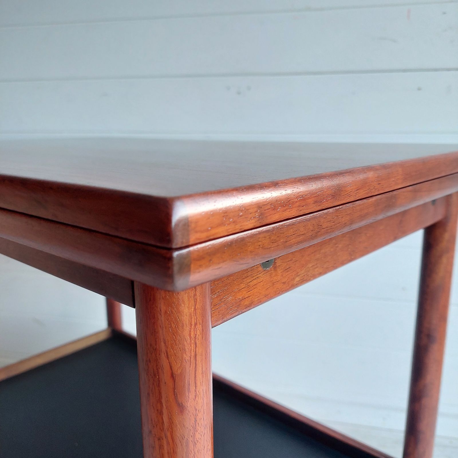 Mid Century Drinks Trolley Grete Jalk Poul Jeppesens Møbelfabrik, Rosewood Extendable Barcart 1960s photo for sale