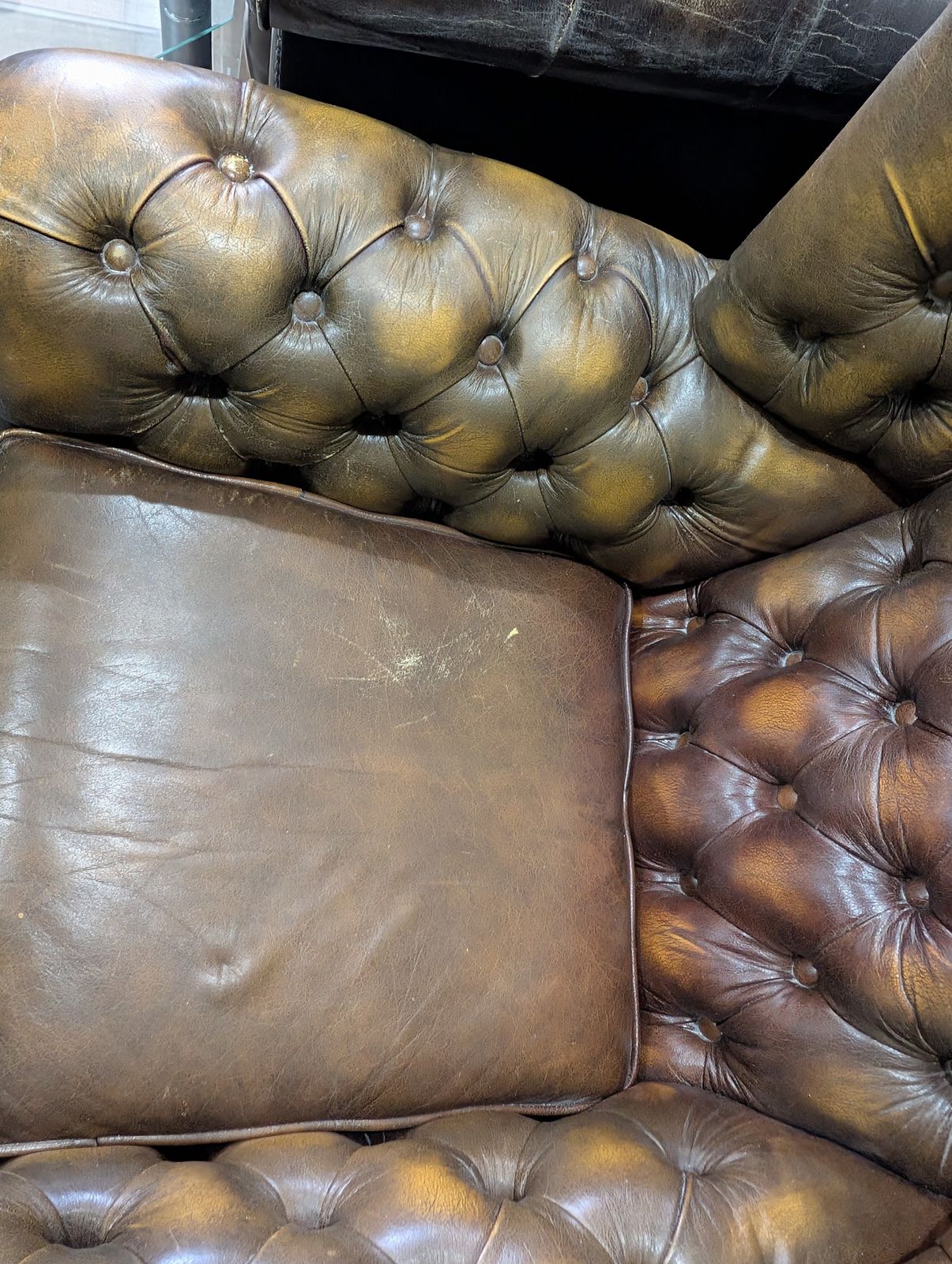 Brown/Yellowy Green Chesterfield Armchair On Wheels In Good Condition photo 85.0