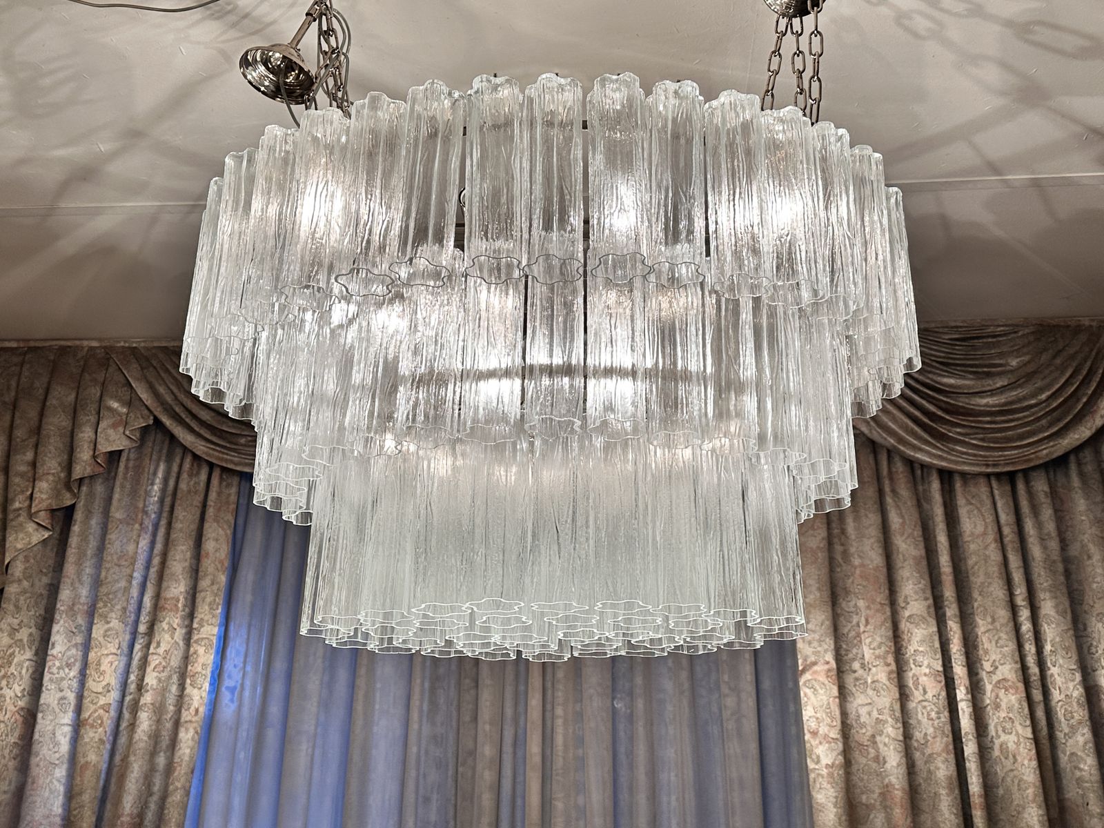 Contemporary Oval Transparent “Tronchi” Murano Glass Chandelier In Venini Style. photo buy