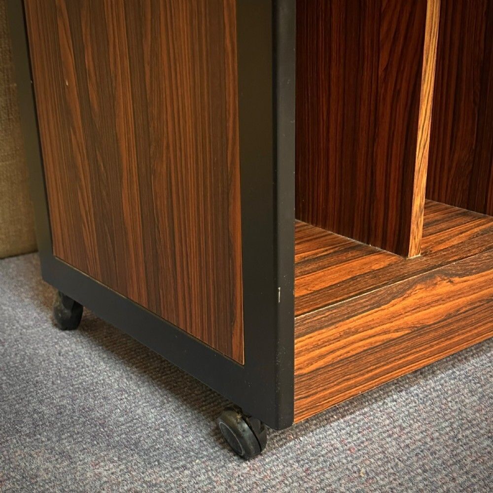 Vintage Mid Century Slender Rosewood Effect Record Player Media Cabinet photo vinterior