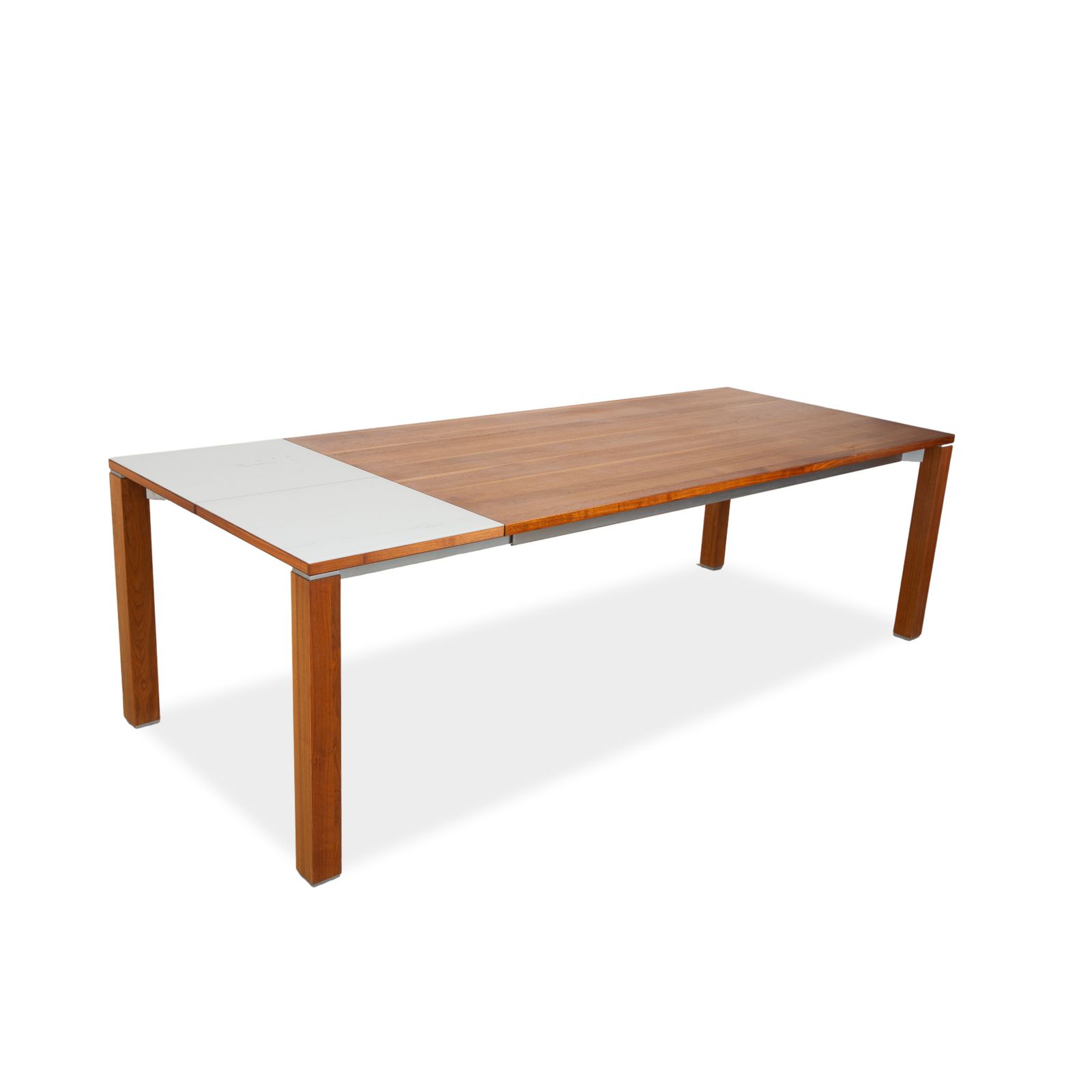 Table à manger Team 7 en bois brun extensible photo for sale