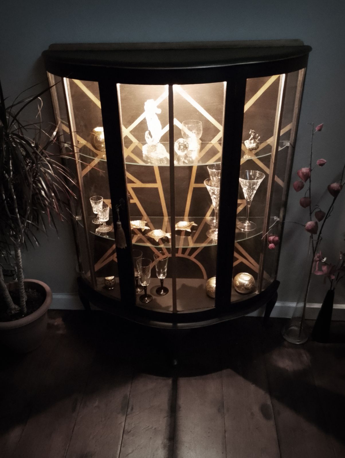 Art Deco Cocktail Cabinet   Athenian Black & Gold photo vinterior