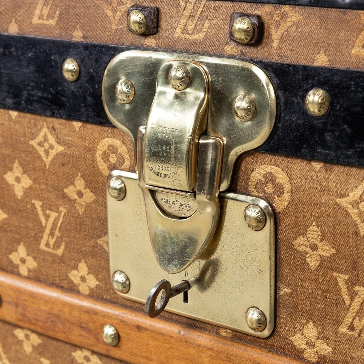 photo buy Antique 19th Century Louis Vuitton Trunk In Woven Canvas, France C.1890
