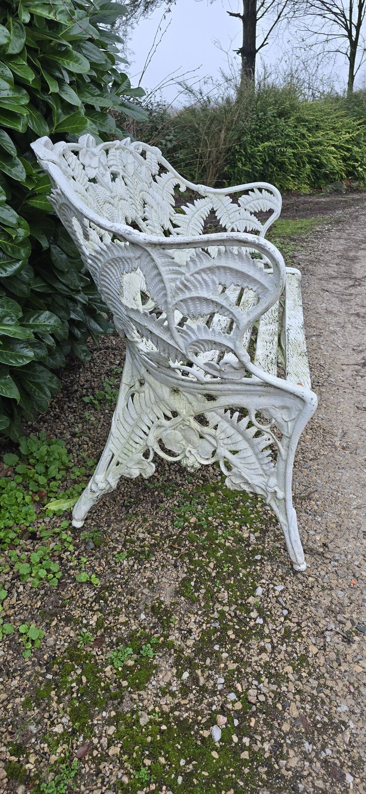 Garden Furniture Super Two Seat Leaf Garden Bench photo