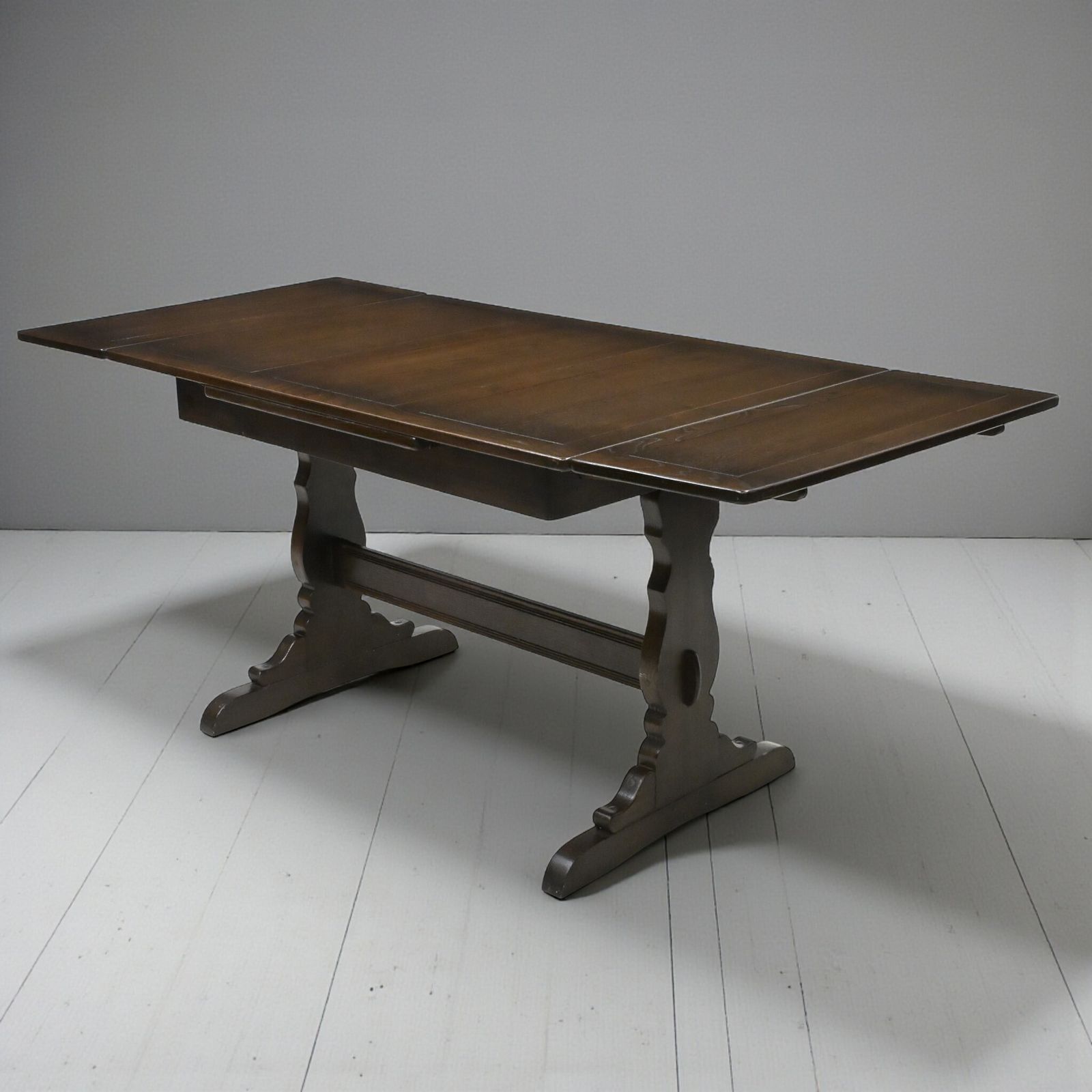 Ercol Extending Dining Table Old Colonial Dark Finish Free Uk Delivery*