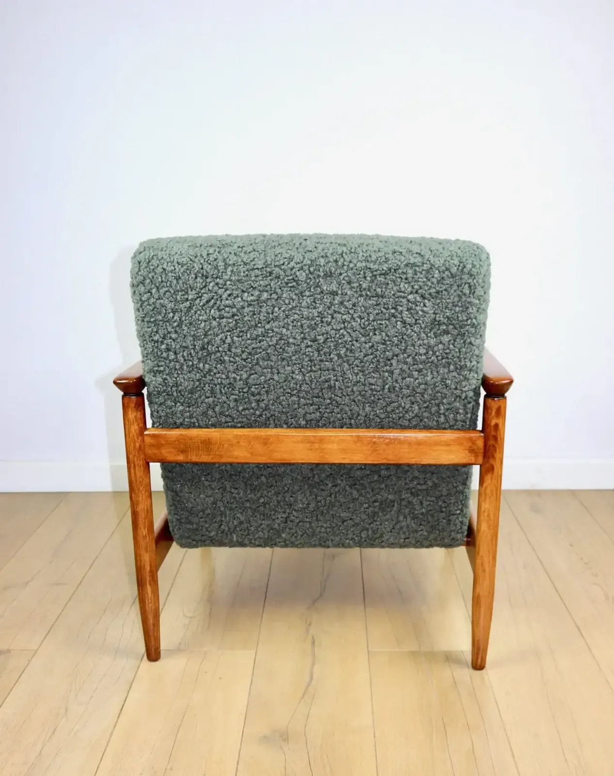 photo furniture Gfm 142 Armchair, Designed By Edmund Homa From The 1970s, Olive Green, Thick Bouclé