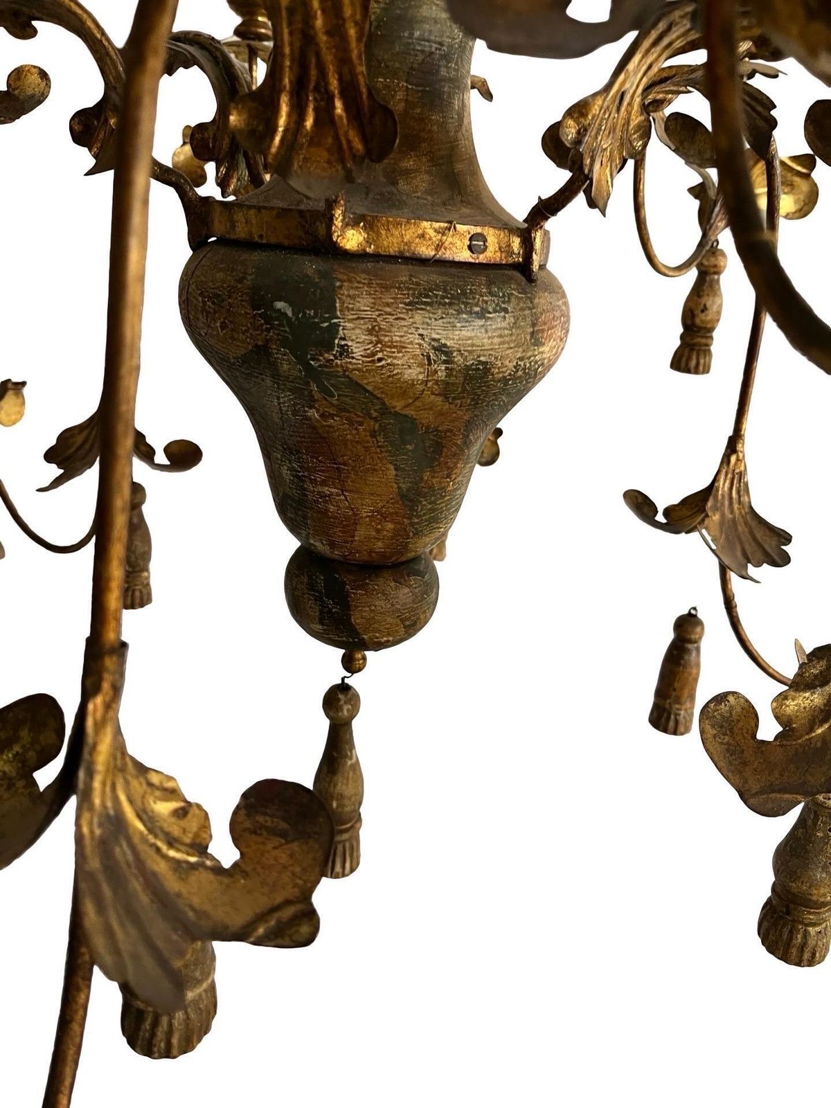 photo vinterior 20th Century Italian Iron And Wood Pair Of Chandeliers