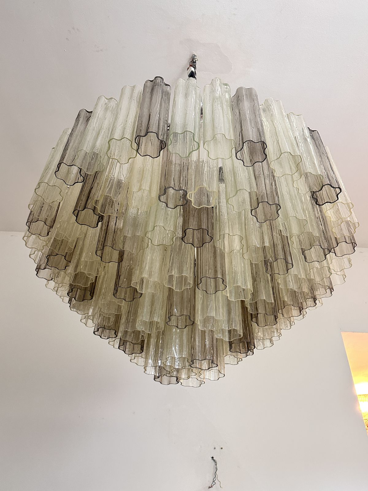 Luxury Huge Champagne E Fumè “Tronchi” Murano Glass Chandelier In Venini Style. photo 7800.0