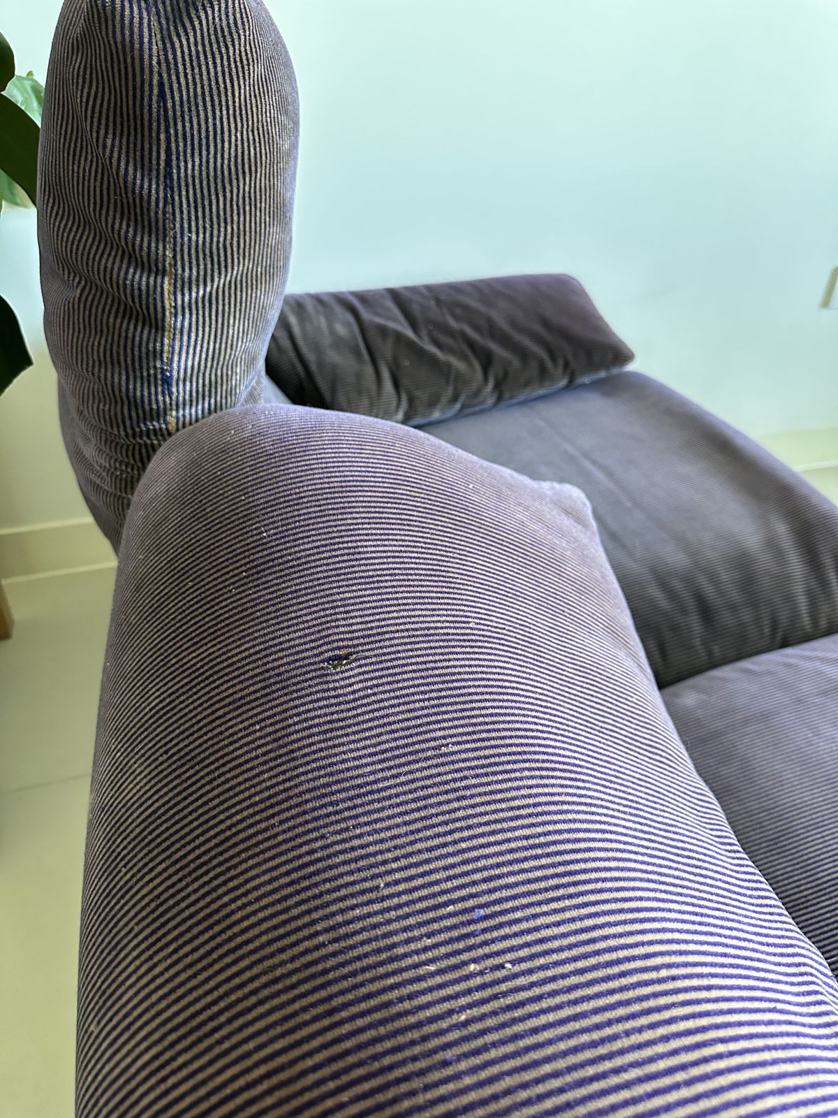 Maralunga Three Seater Sofa By Vico Magistretti For Cassina Purple Velvet photo vinterior