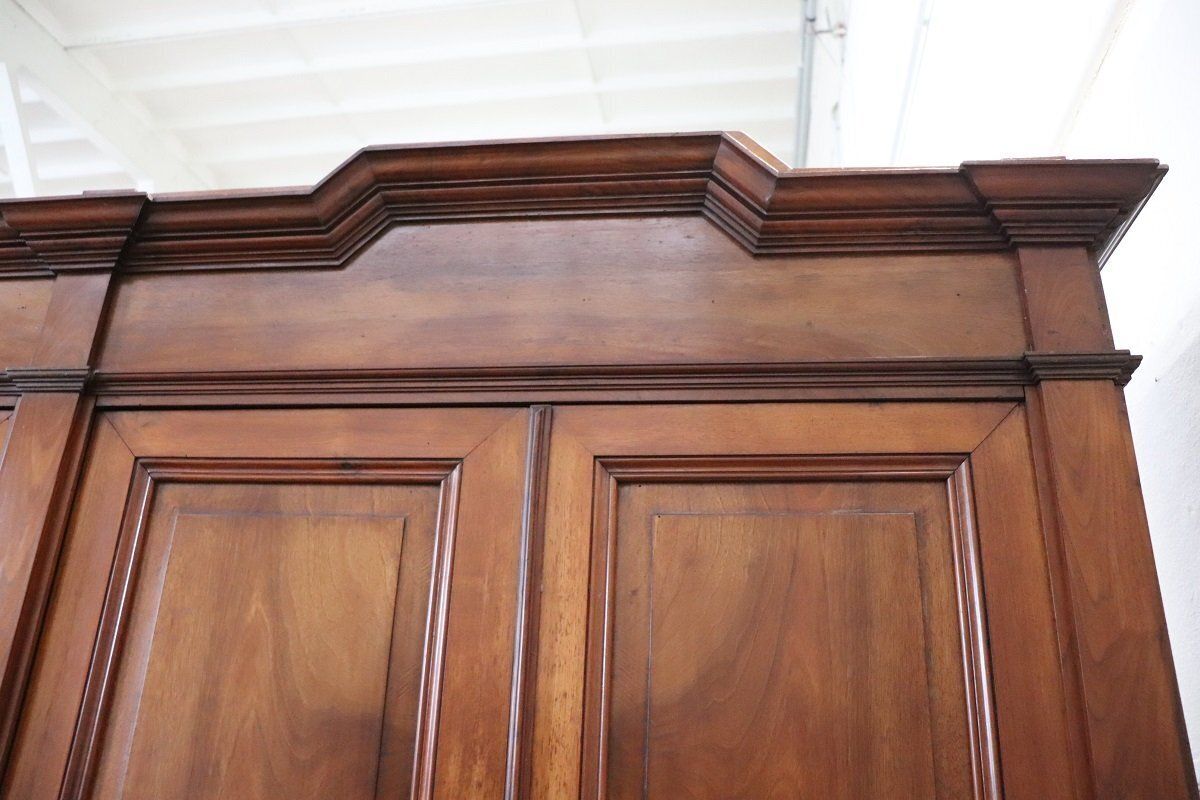 Large Antique 19th Century 4 Door Wardrobe In Walnut photo Furniture