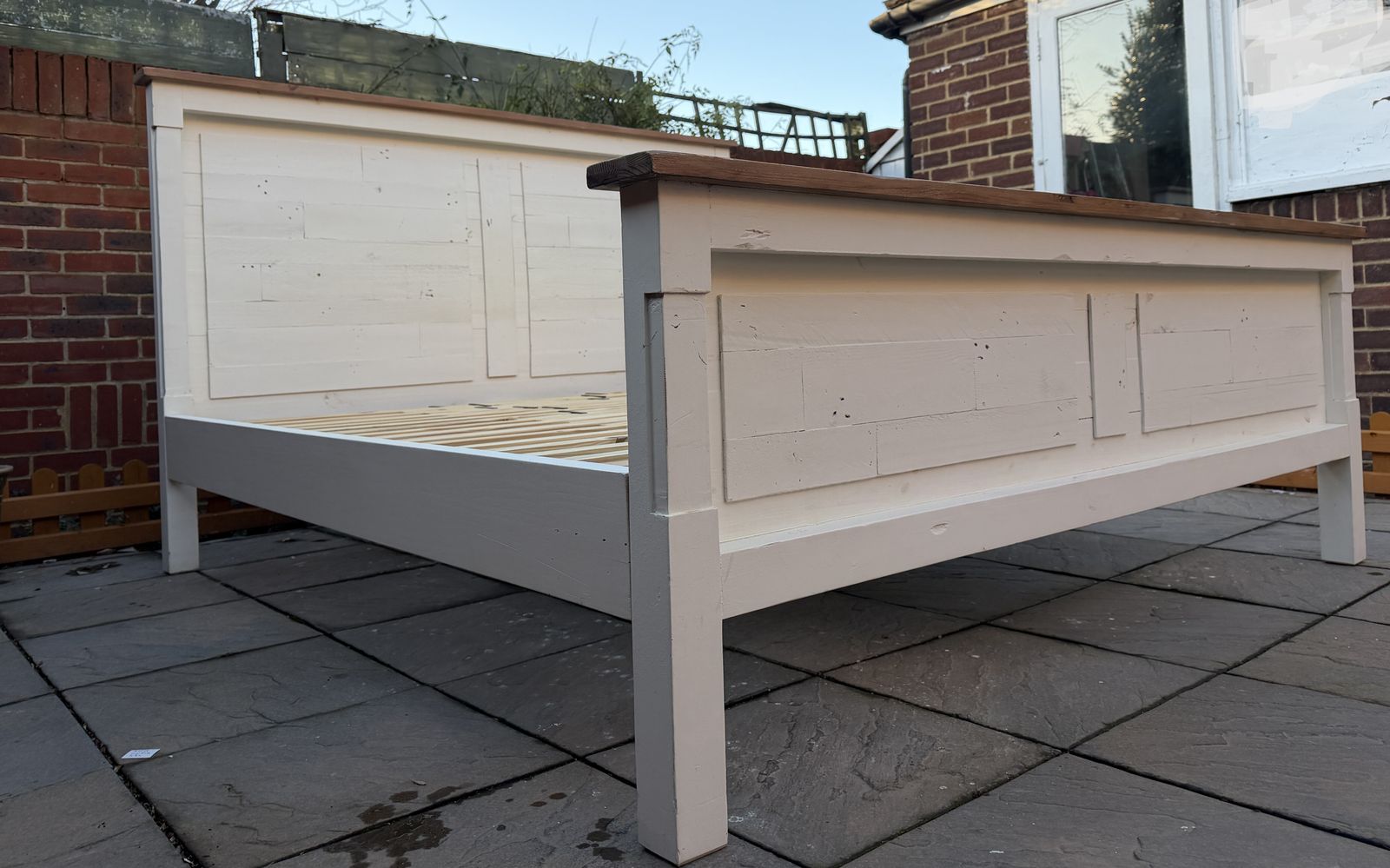 photo vinterior Pgt Reclaimed Cintra Driftwood Natural & Limestone Finish Super King Bed Frame   Great Condition