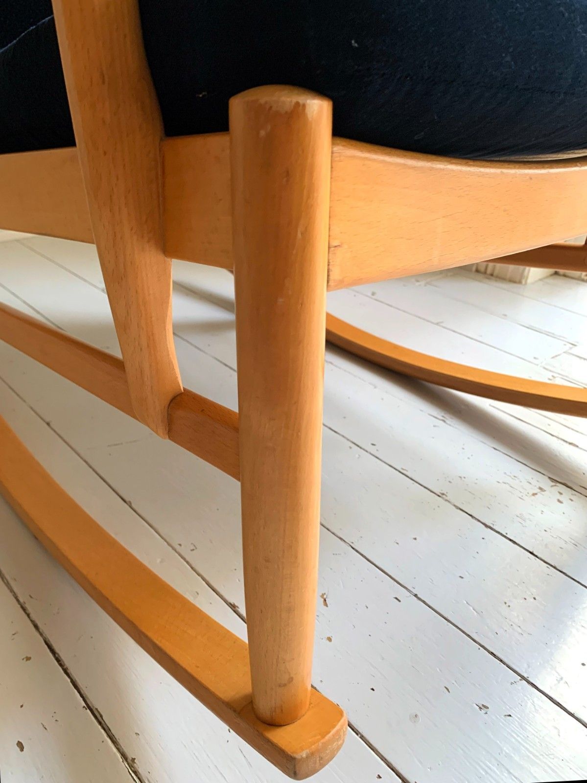 photo vinterior Mid Century Parker Knoll Florian Rocking Chair W/ Beech Frame, Midnight Blue Velvet Cushions