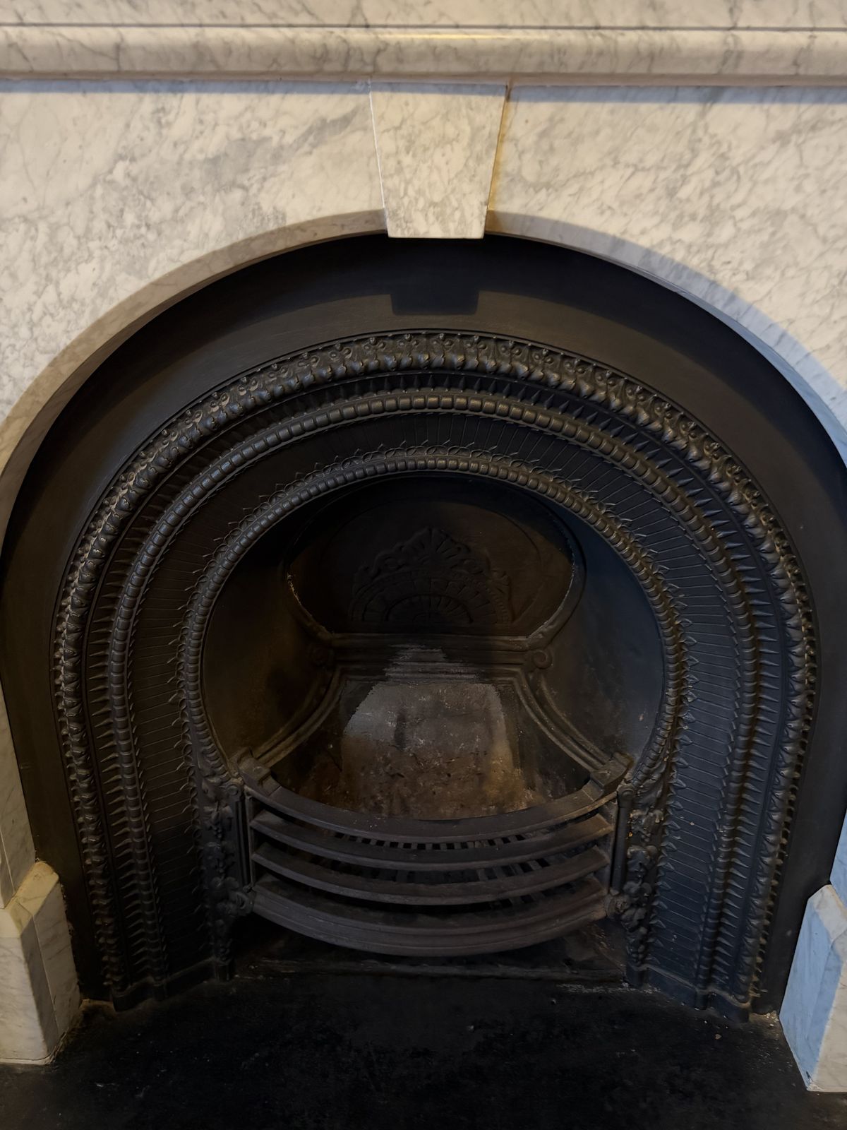 Large Carrara Marble Fireplace And Grate/Insert photo Home Fixtures