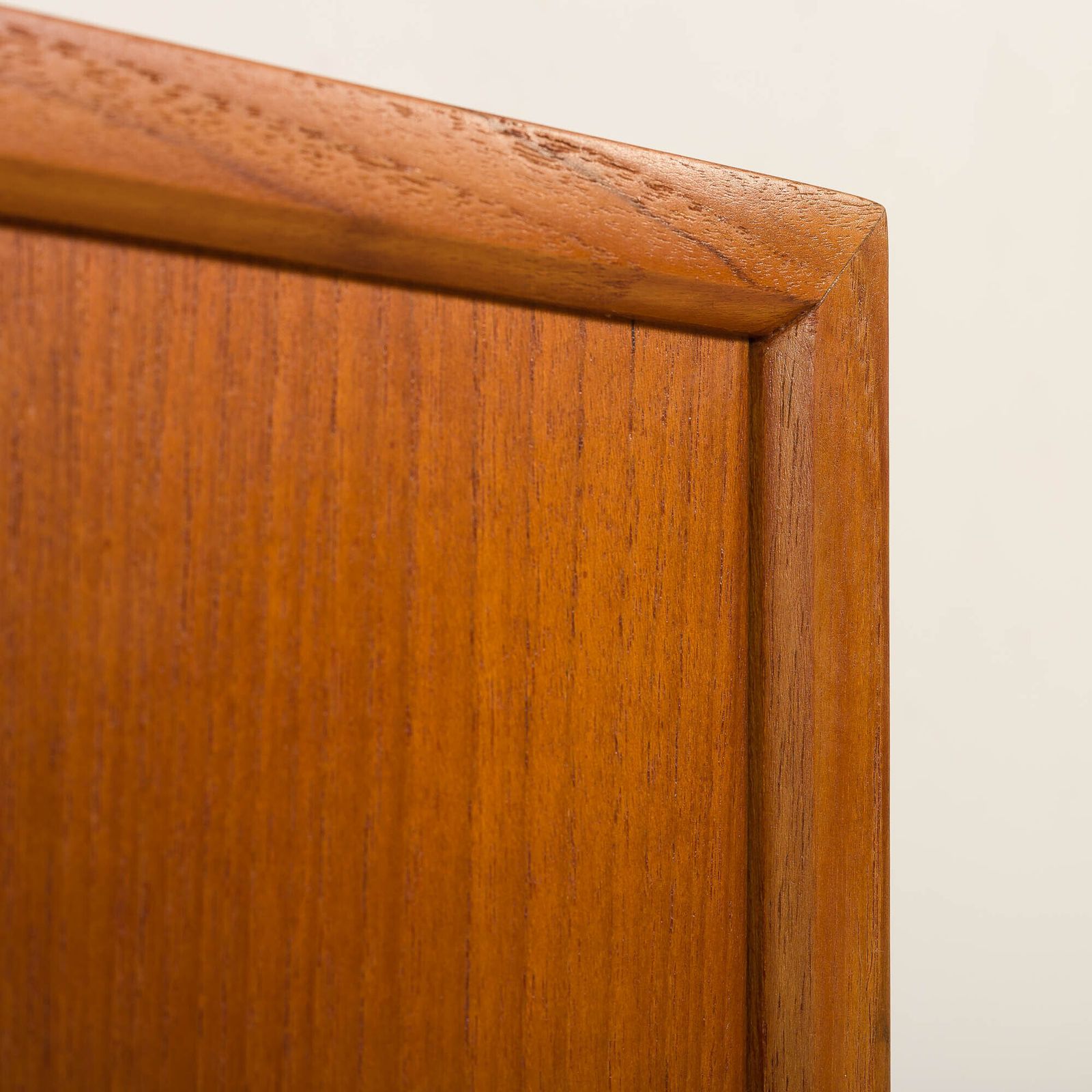 photo vinterior Poul Cadovius Extra High Teak Wall Unit For Cado, 1960s
