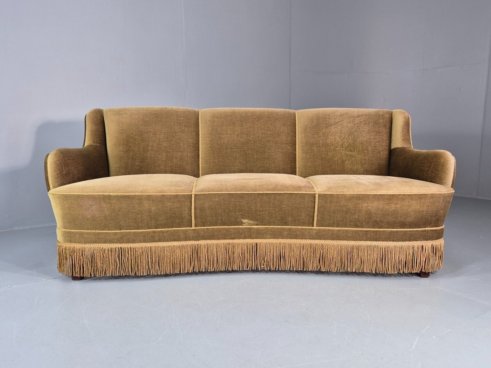 Vintage Danish  Banana Sofa Green Velour Tassels 1960s Retro Mcm  Eb10802 V3ss photo vinterior