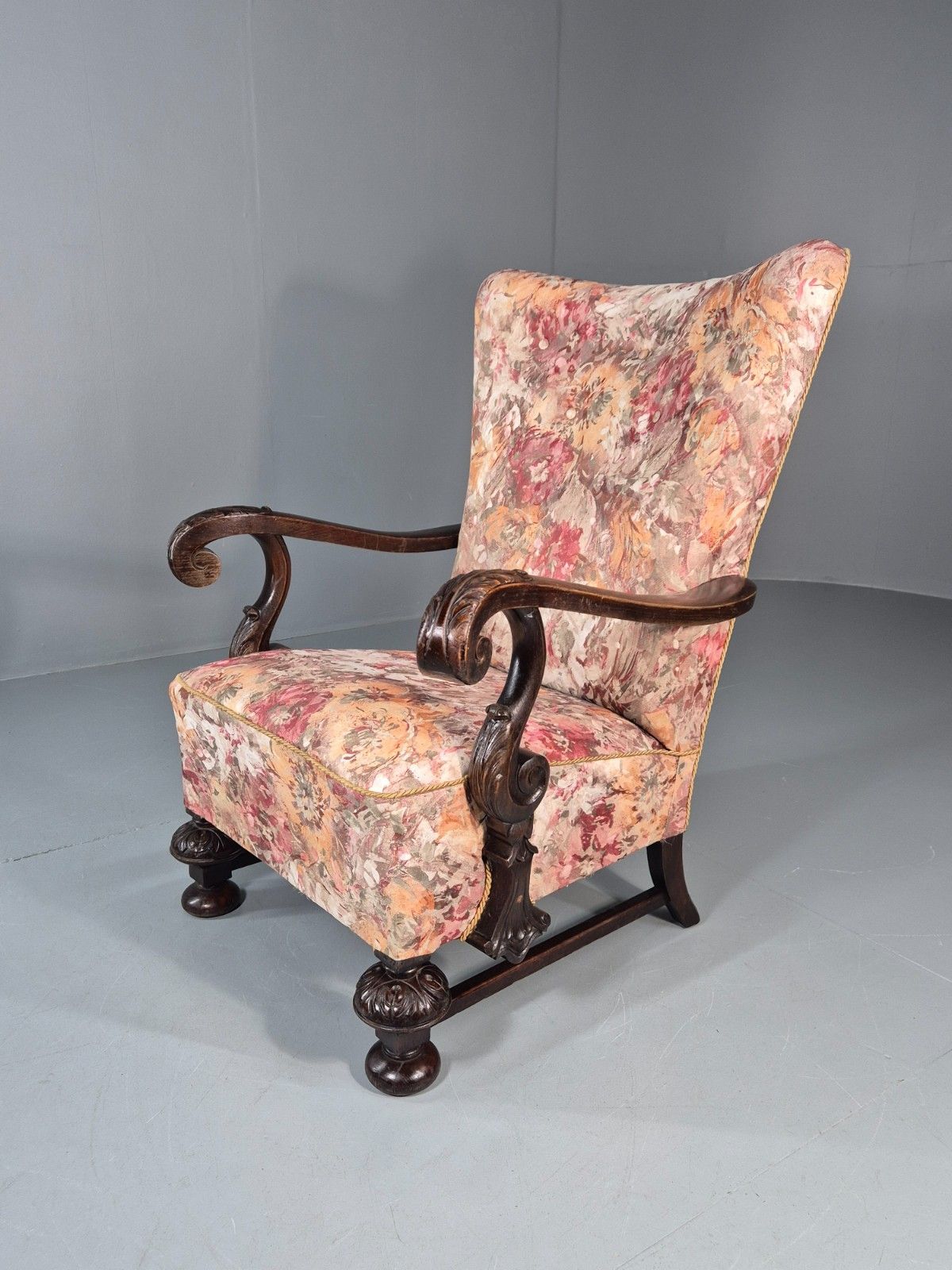 Vintage Carved Oak Chair Floral Fabric 1940s Traditional Curved Eb10752 Vcar