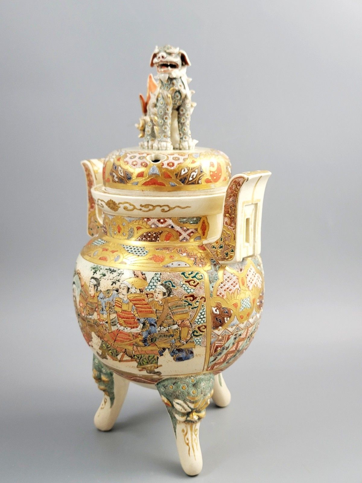 Meiji Kyoto Satsuma Koro C.1895, Shi Shi Lion, Moriage, Museum Quality photo furniture