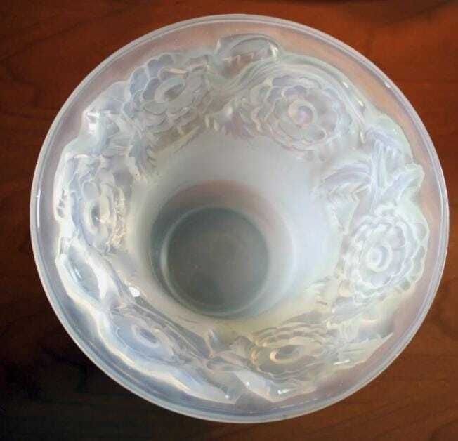 Rene Lalique France White Glass Vase Orleans 1930 photo 4245.0
