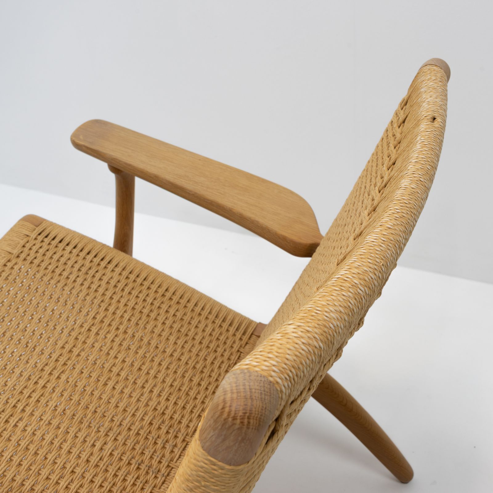 Hans Wegner Ch25 Lounge Chair For Carl Hansen photo vintage