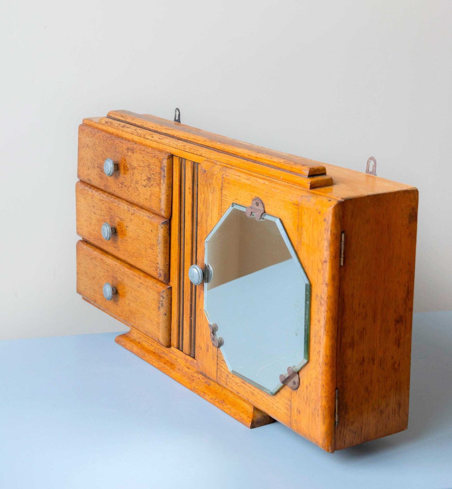 Antique Oak Medicine Chest With Beveled Octagonal Mirror – Art Deco Wooden Storage Unit, 1920s photo vintage