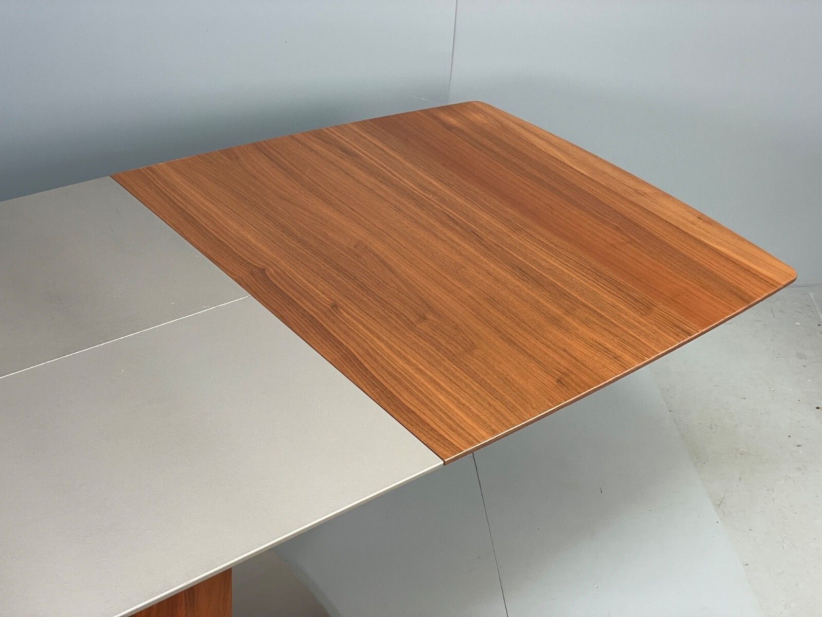Modern Extending Dining Table By Bo Concept Walnut Effect photo Furniture
