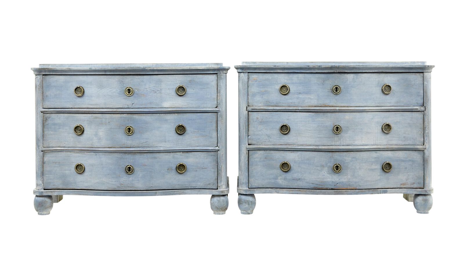 Swedish Pair Of 19th Century Painted Serpentine Shaped Chest Of Drawers