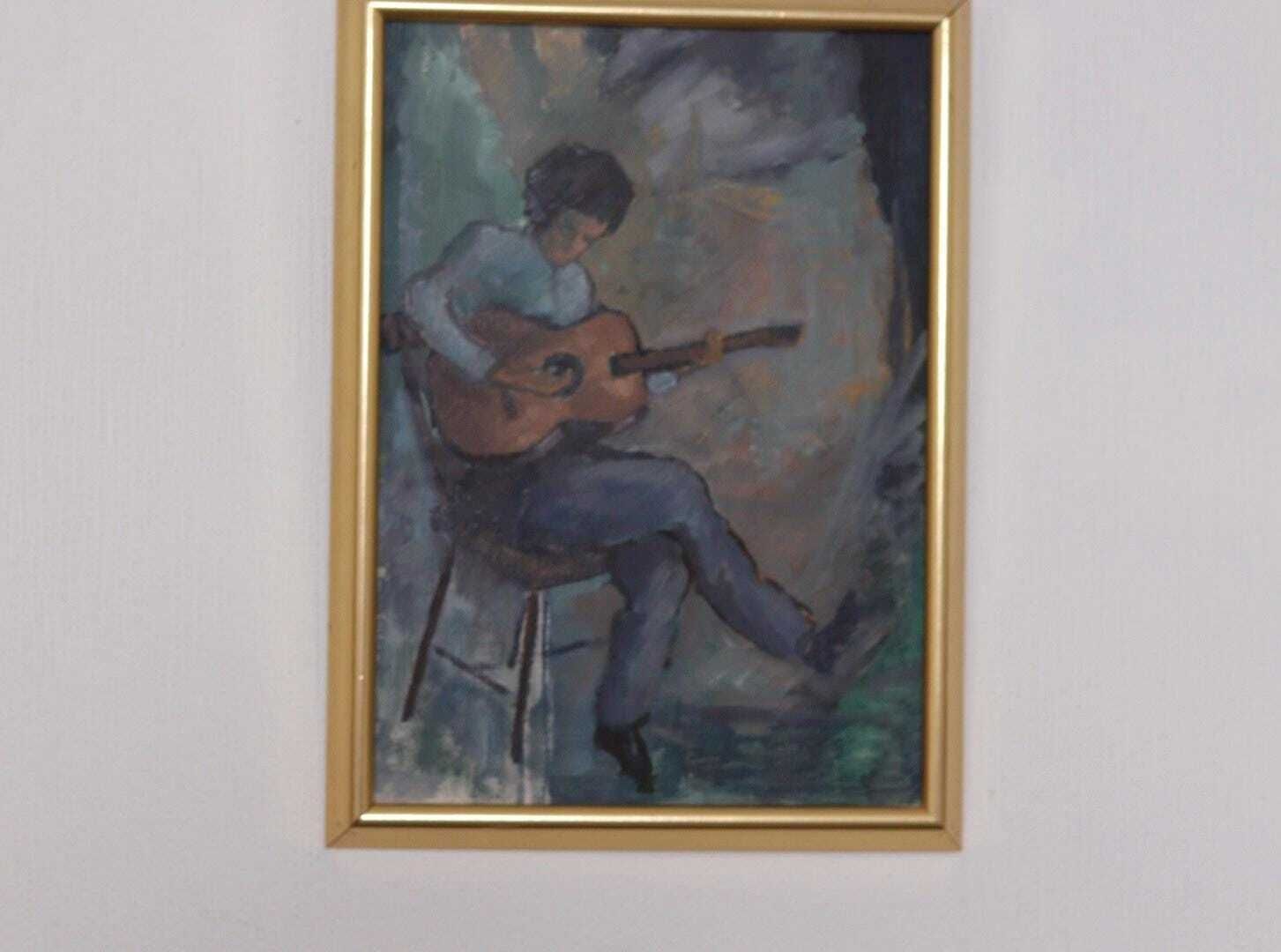 photo for sale Original Swedish Oil On Canvas – “Troubadour With His Guitar” By Calle Svensson – åmål,Dalsland – Vintage, Framed 34 × 46 Cm (13.4" × 18.1")