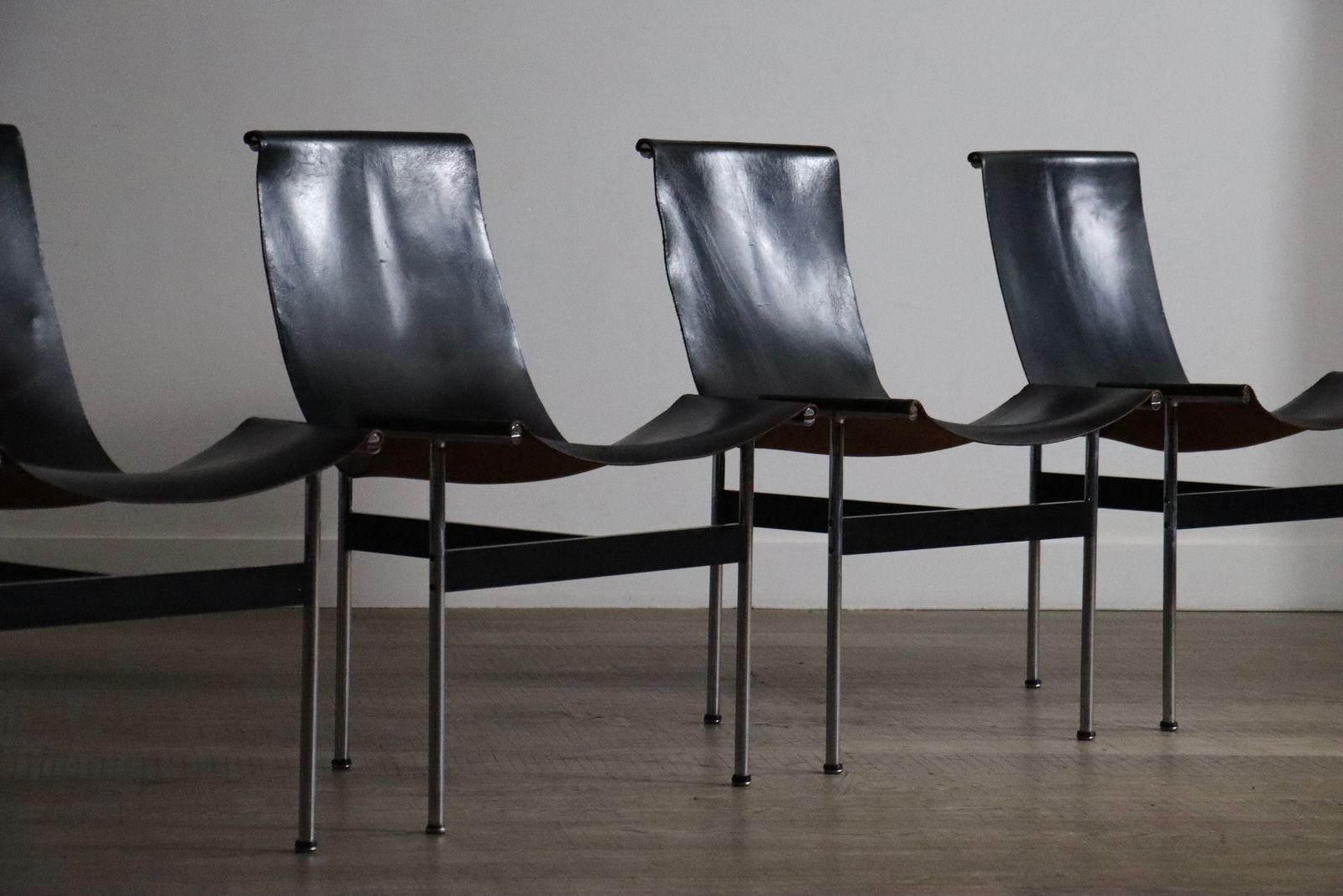 Katavolos, Kelley And Littell T Chairs For Icf De Padova, Italy 1952 Set Of 4 photo Furniture