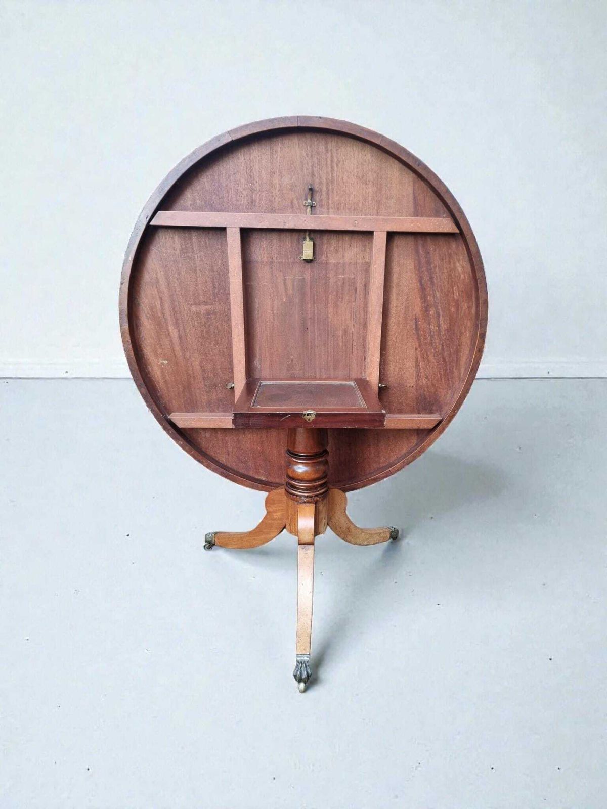 photo for sale Antique Edwardian Tilt Top Pedestal Table / C.1905 / Lion Paw Brass Castors