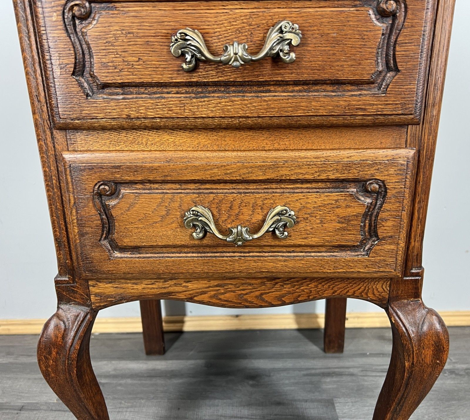 Bedside Table Vintage French Louis XVI Oak Carved Nightstand Cabinet Lot 4695 photo vinterior