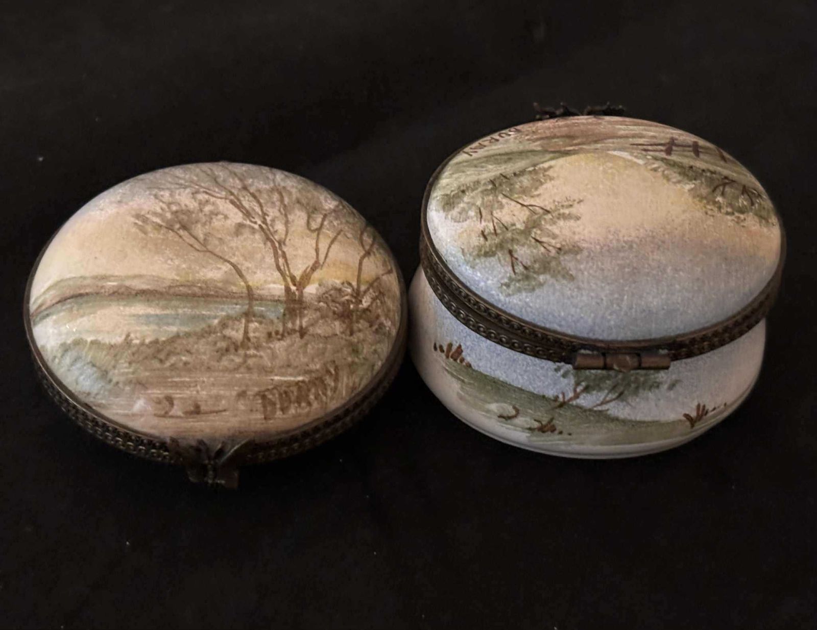 photo vinterior Set Of 2 Hand Painted French Porcelain Trinket Pill Boxes – Signed Buray – Landscapes With Bronze Mounts