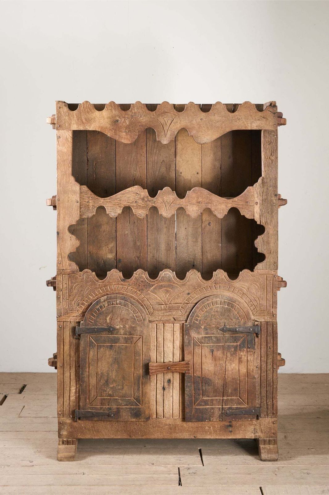 18th Century Spanish Pyrenean Folk Art Cupboard photo 3445.0