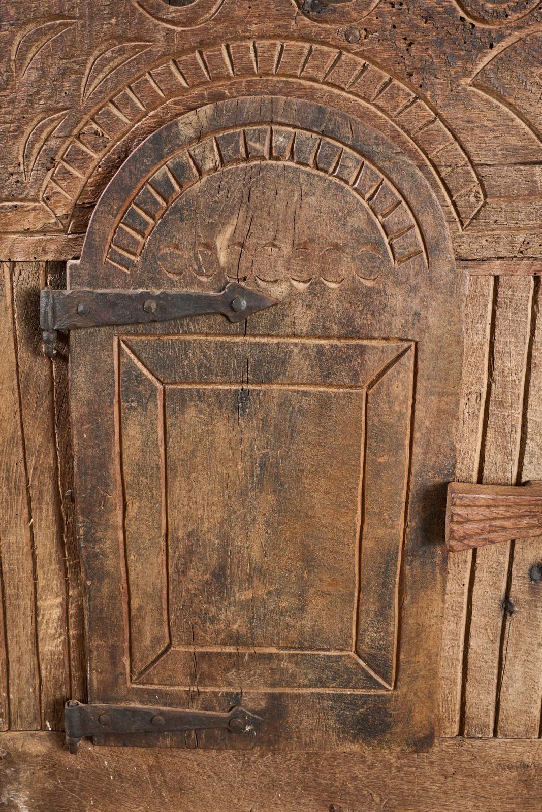 photo furniture 18th Century Spanish Pyrenean Folk Art Cupboard