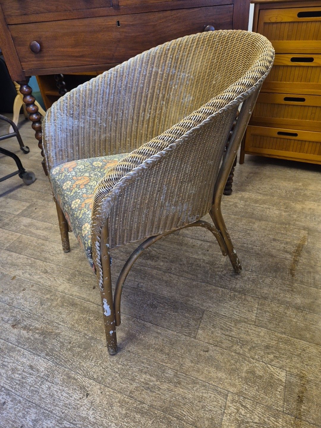 Vintage Lloyd Loom Style Chair In Gold With Multi Floral Seat photo 56.0
